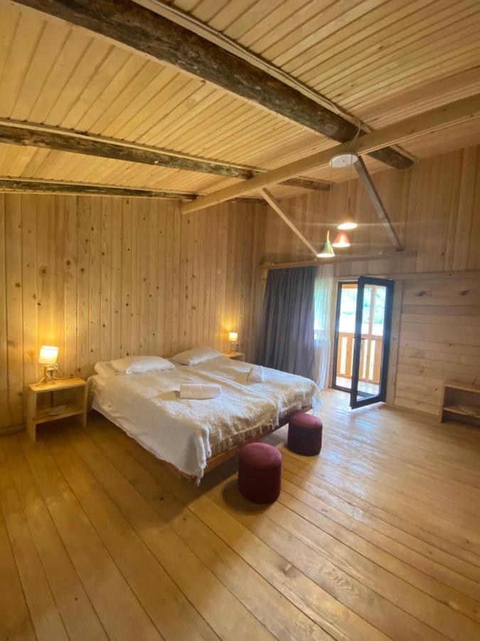 מסטיה Hotel Chubezeni מראה חיצוני תמונה